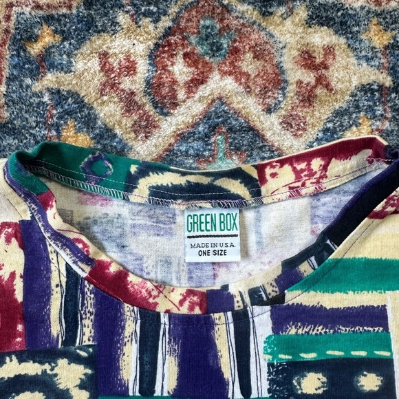 Vintage Abstract All Over Print T-shirt Size XL - Picture 3 of 4